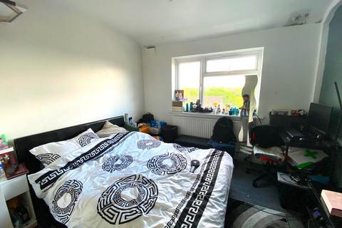 48 Enmore Road, Southall, UB1 2PG