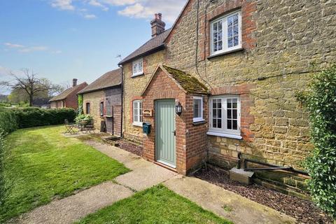 3 bedroom cottage to rent, Gostrode Lane, Chiddingfold