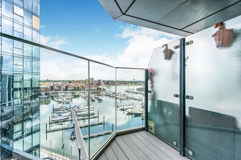 2 bedroom apartment to rent, The Moresby Tower, Ocean Village, Southampton