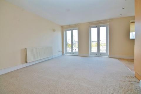 2 bedroom apartment to rent, Two bed with stunning views