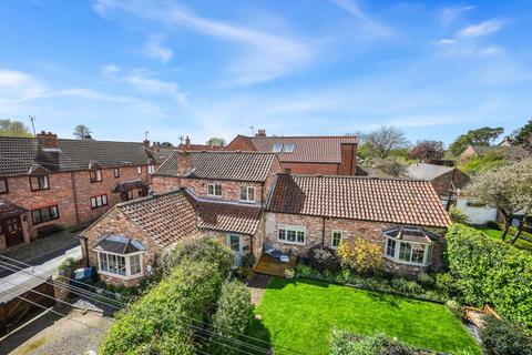 Garton Lodge Dunroyal, Helperby, York, YO61 2PY