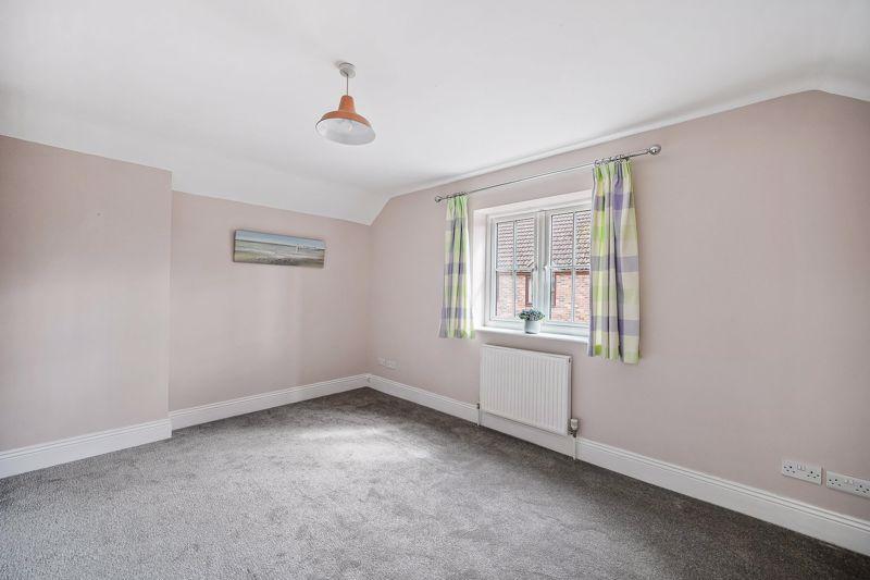 Guest bedroom