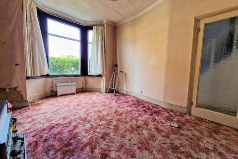 3 bedroom terraced house for sale, Glenmore Street, Southend on Sea, Essex, SS2 4NG