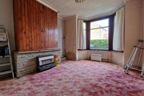 3 bedroom terraced house for sale, Glenmore Street, Southend on Sea, Essex, SS2 4NG