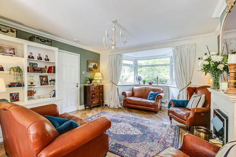 28 Whitefield Avenue, Purley, CR8 4BJ