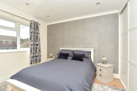 3 bedroom semi-detached house for sale, Lower Road, Faversham, Kent