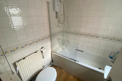 75 Dawlish Road, Selly Oak, Birmingham, B29 7AF