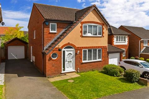 3 bedroom detached house for sale, Reeves Court, East Malling, West Malling, Kent