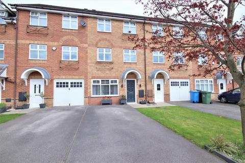 4 bedroom terraced house for sale, Elstree Court, Widnes, WA8