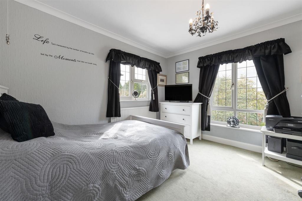 13 Brueton Avenue, Solihull, B91 3 EN 33.jpg