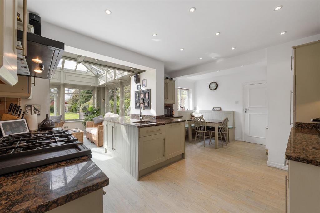13 Brueton Avenue, Solihull, B91 3 EN 19.jpg