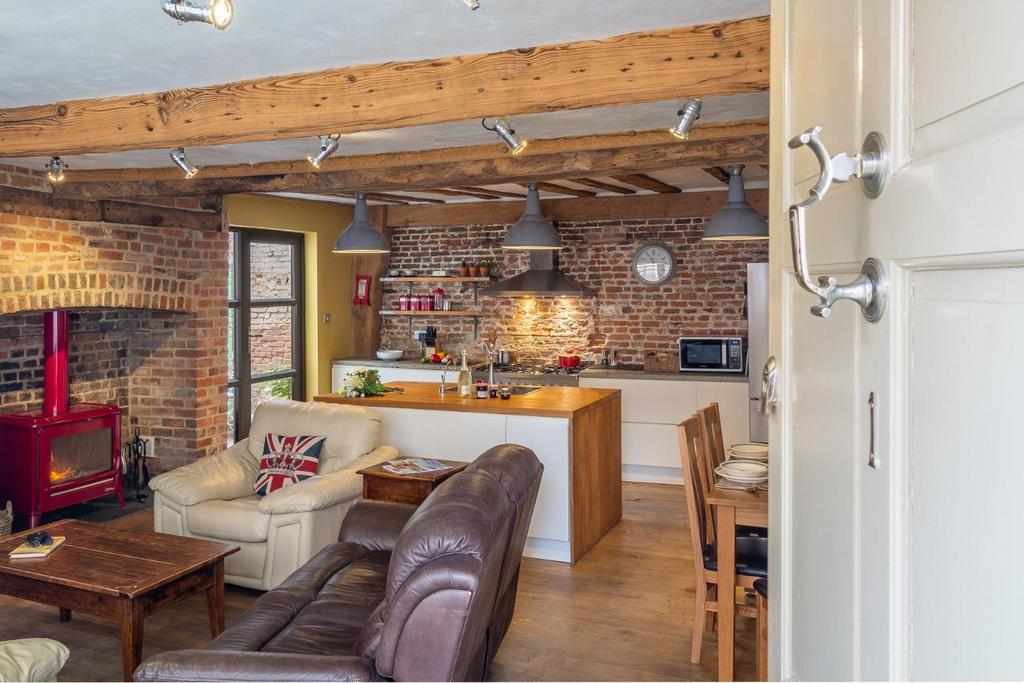 White Lion Cottage-5.jpg