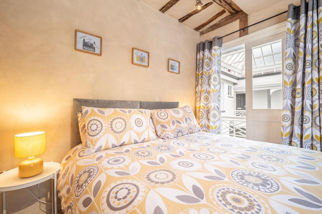 White Lion Cottage-43.jpg