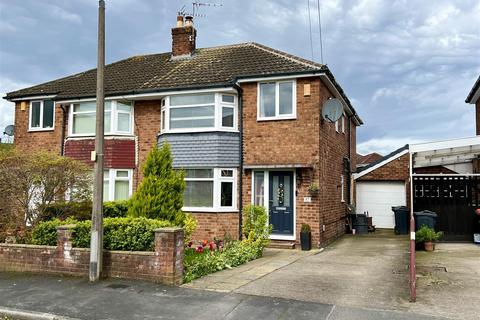 Chester - 4 bedroom semi-detached house for sale