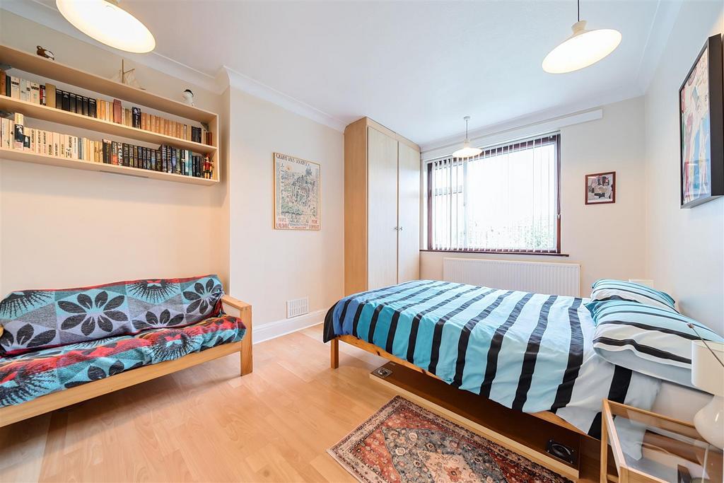 Bedroom 2.jpg