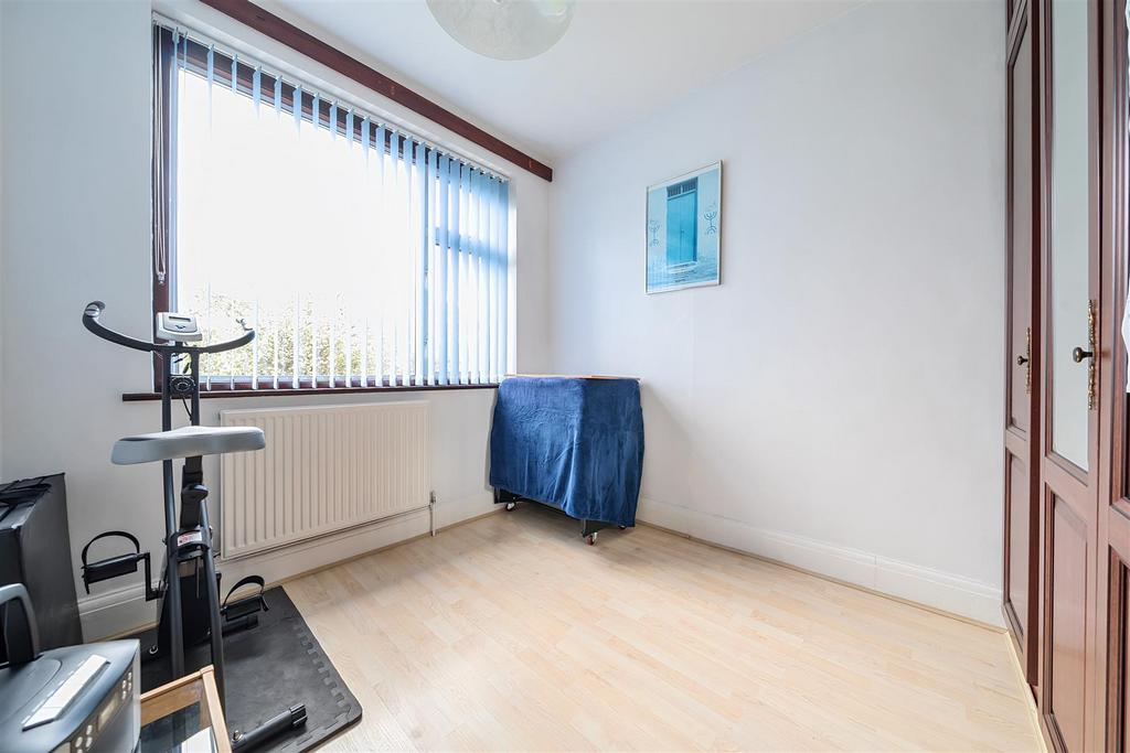 Bedroom 3.jpg
