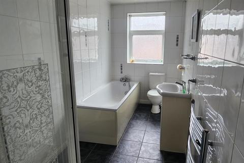 69 Elgin Street, Ashton-under-lyne, OL7 9BY