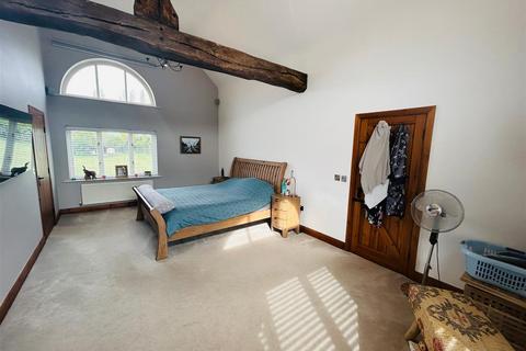 5 bedroom link detached house for sale, Bridge Farm, Pollington, Goole