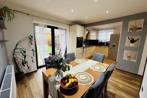203 Abbots Road, Selby, YO8 8AY