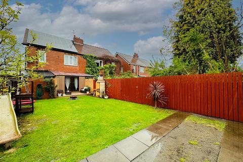 203 Abbots Road, Selby, YO8 8AY