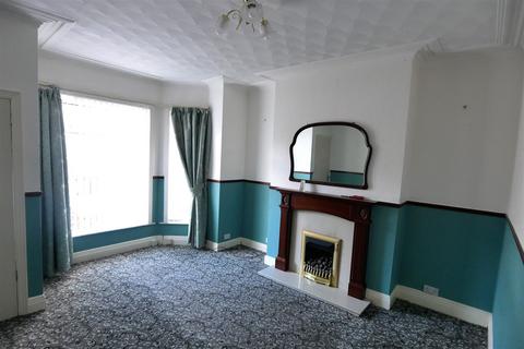 17 Firth Grove, Beeston, Leeds, LS11 7HR