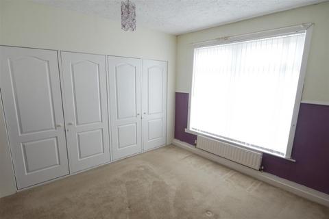 17 Firth Grove, Beeston, Leeds, LS11 7HR