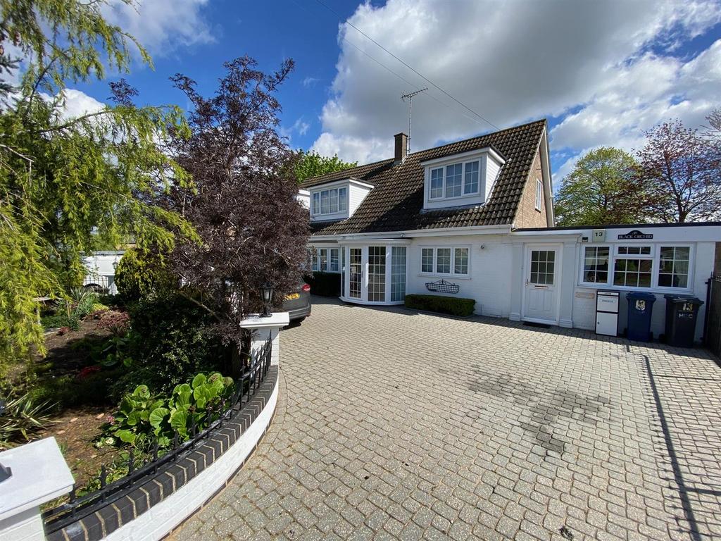 Washingley Road, Folksworth, Peterborough 4 bed detached house for sale £515,000