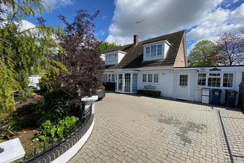 Peterborough - 4 bedroom detached house for sale