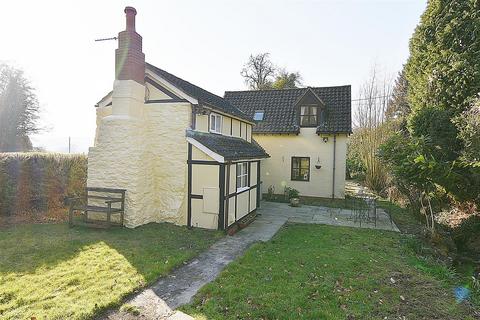 2 bedroom detached house to rent, Hereford HR1