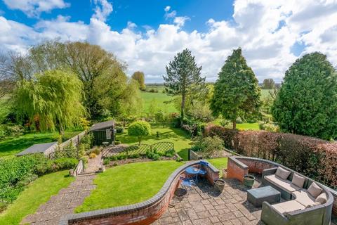 4 bedroom link detached house for sale, Stannells Close, Stratford-upon-Avon