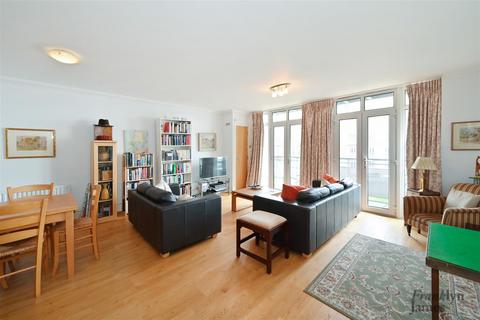 2 bedroom duplex for sale, Dunbar Wharf, Narrow Street, E14