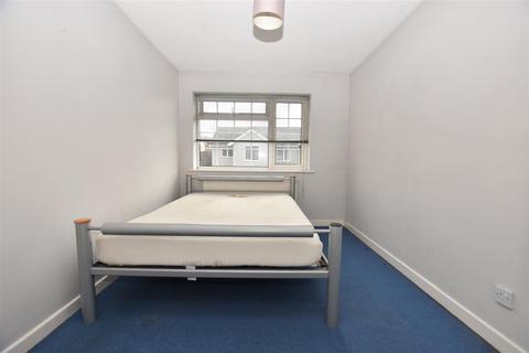 3 Bankside Close, South Woodham Ferrers, Chelmsford, CM3 5TT