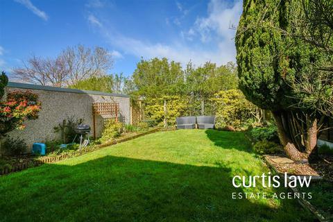 2 bedroom semi-detached house for sale, Brantwood Avenue, Blackburn