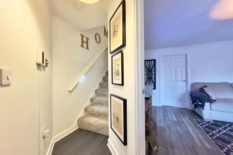 25 Mitchells Terrace, Wombwell, Barnsley, S73 8FX