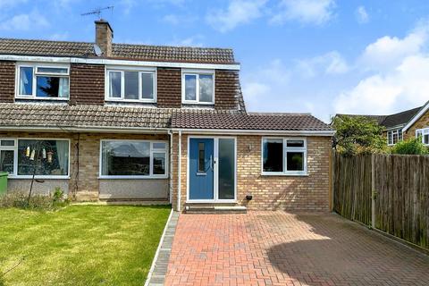 3 bedroom semi-detached house for sale, Fullers Close, Bearsted, Maidstone