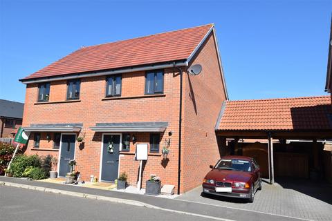 2 bedroom house for sale, Ben Cobey Avenue, Maldon