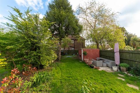 2 bedroom flat for sale, Long Lane, Finchley