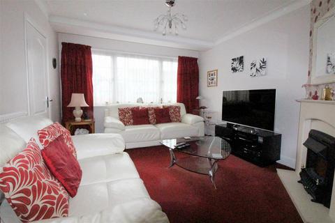 3 bedroom terraced house for sale, Whitehouse Avenue, Borehamwood