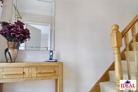 11 Amberley Rise, Skellow, Doncaster, DN6 8NN