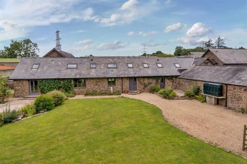 4 bedroom terraced house for sale, 5 Barkingdon Court, Staverton, Totnes