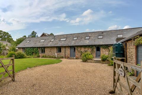 4 bedroom terraced house for sale, 5 Barkingdon Court, Staverton, Totnes