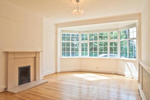3 bedroom flat to rent, 20 The Downs, Wimbledon SW20