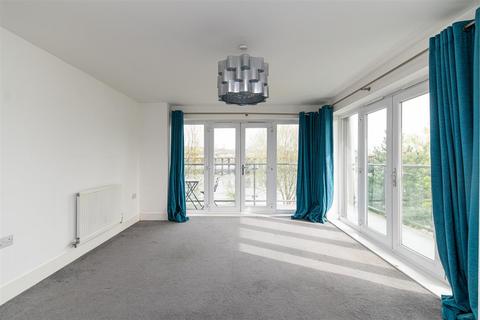 2 bedroom flat for sale, Winters Pass, Gateshead