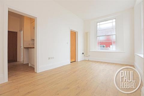 1 bedroom flat for sale, Crown Street West, Lowestoft, NR32