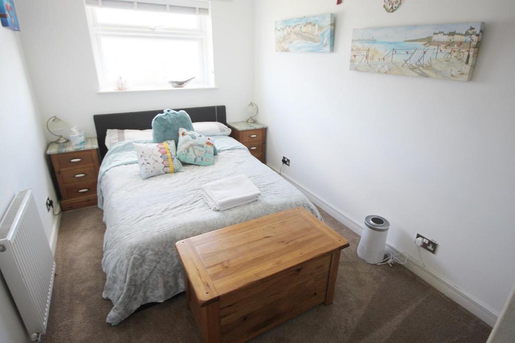 Bed 2.JPG