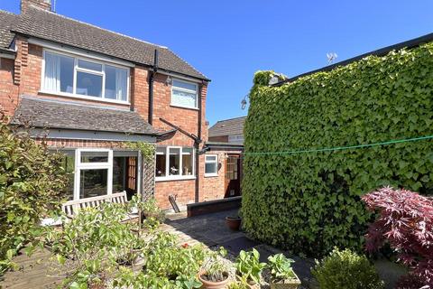 4 bedroom semi-detached house for sale, Beeby Road, Scraptoft, Leicester, LE7