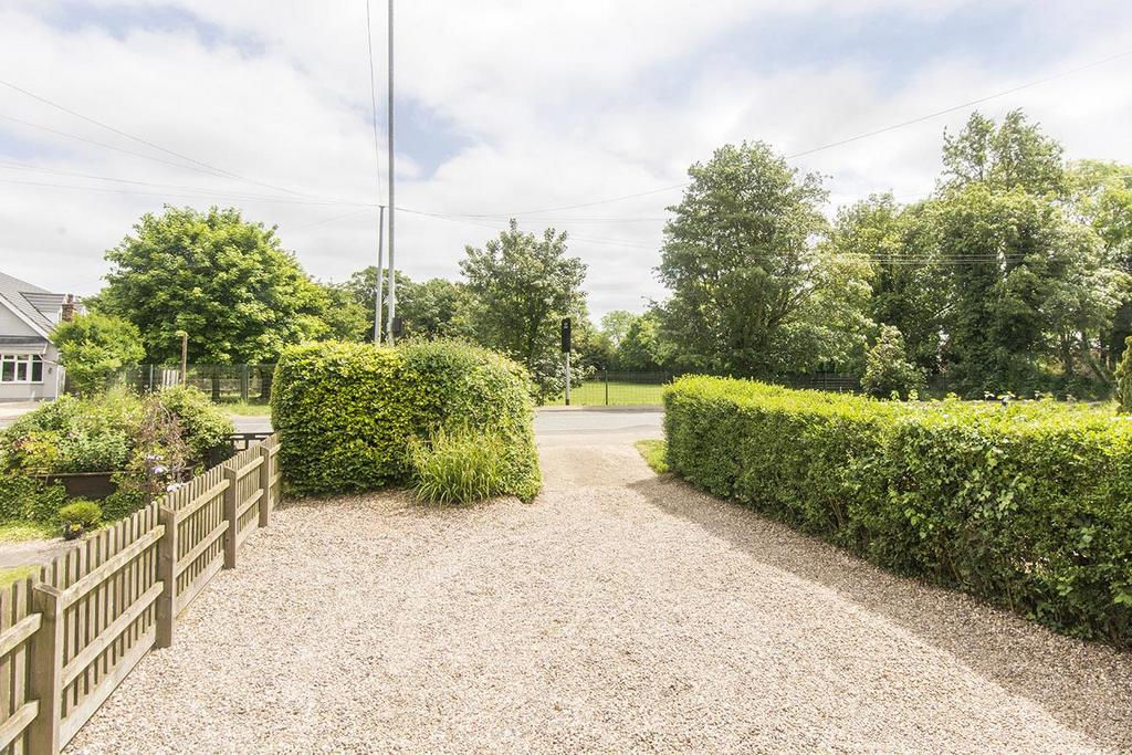 Driveway &amp; Parking