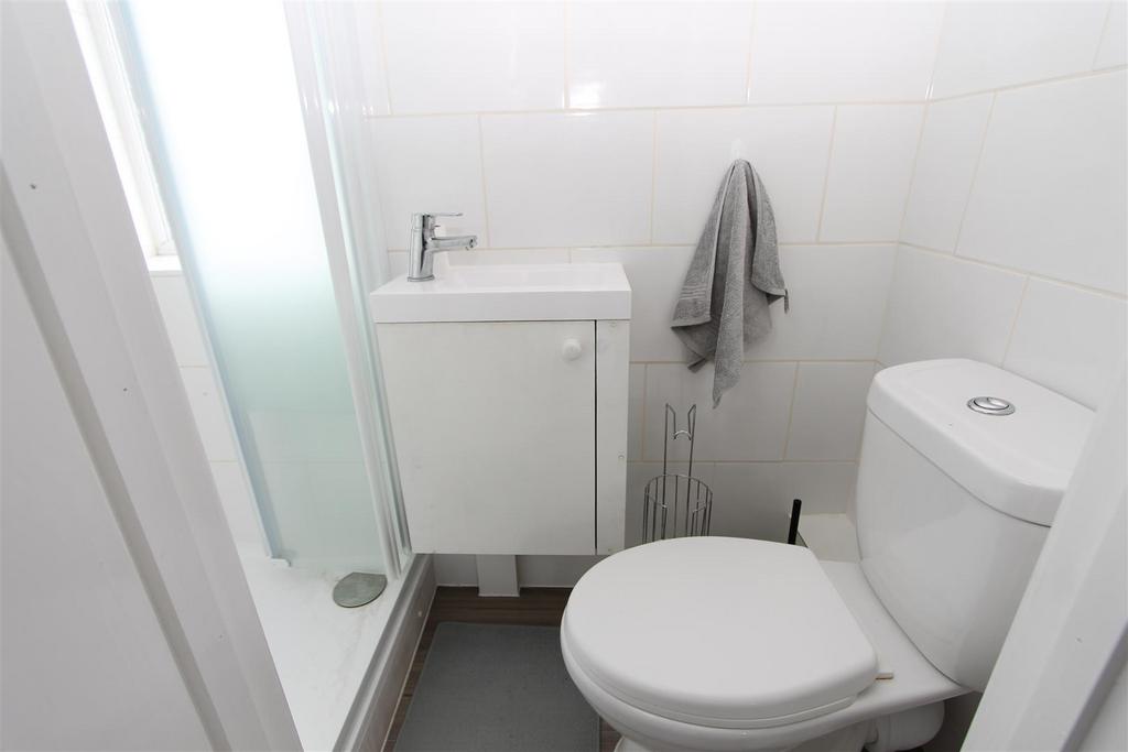 Ensuite w.jpg