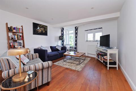 2 bedroom terraced house for sale, Sea Street, Whitstable
