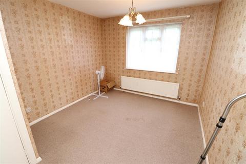 40 Craigmount, Radlett, WD7 7LW